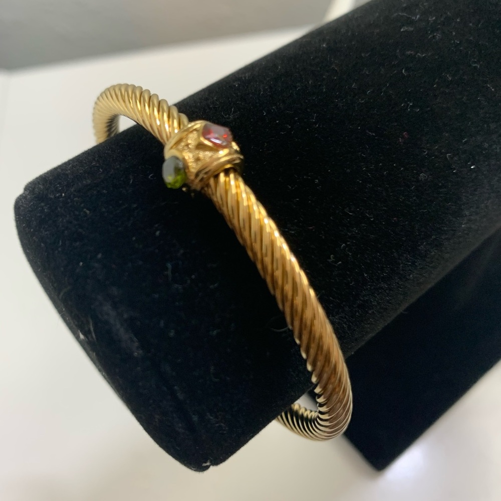 Elegant Gold-Toned Bracelet with Gem Accents